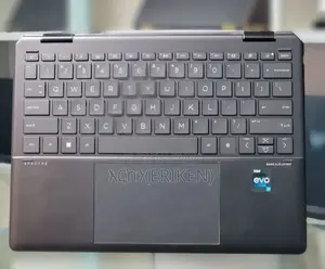 New Laptop HP Spectra 13 16GB Intel Core I7 SSD 512GB