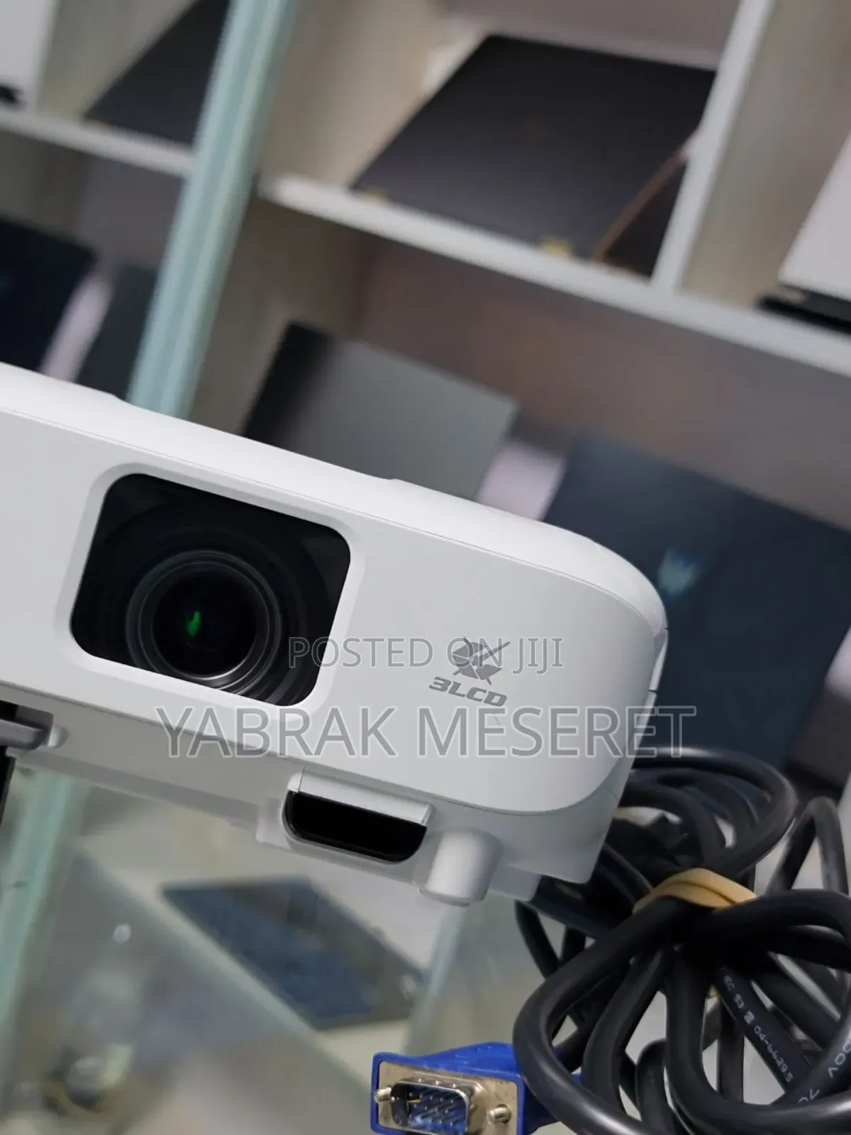 Epson Projector BRAND NEW 
Model Name: EB-E01 
Hardware