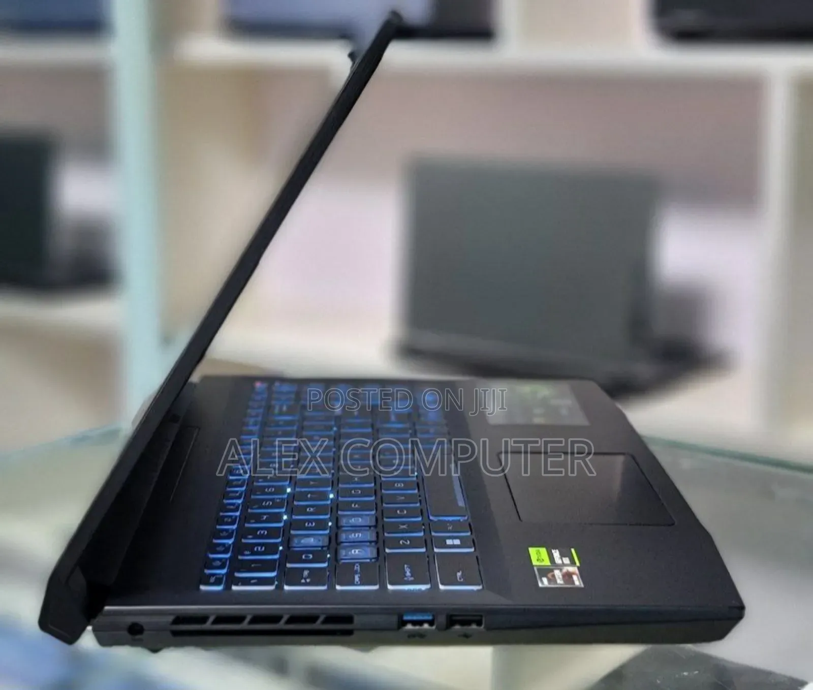 New Laptop MSI Katana 15 16GB Intel Core I3 SSD 512GB