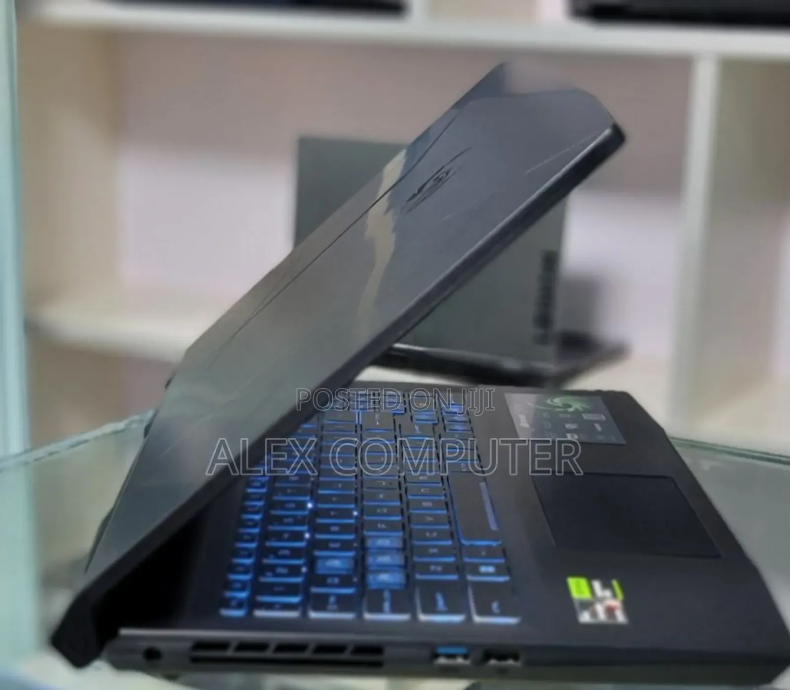 New Laptop MSI Katana 15 16GB Intel Core I3 SSD 512GB