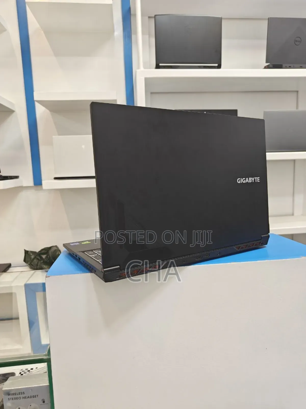 New Laptop Gigabyte AERO 15X 16GB Intel Core I7 SSD 512GB