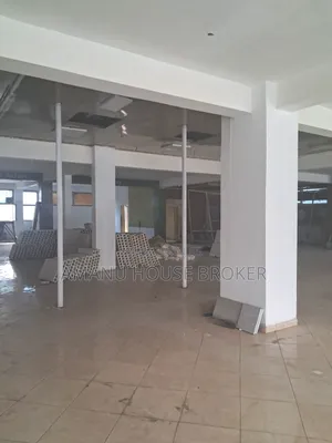 አስቸኳይ የሚከራይ ለካፌ፣ለሱፐር ማርኬት፣ለክሊኒክ