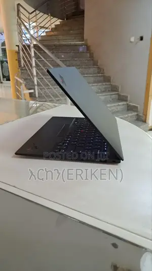 Photo - New Laptop Lenovo ThinkPad X1 Carbon 16GB Intel Core I7 SSD 512GB