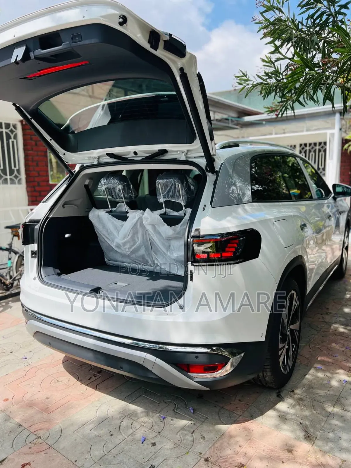 New Volkswagen ID.6 2024 White