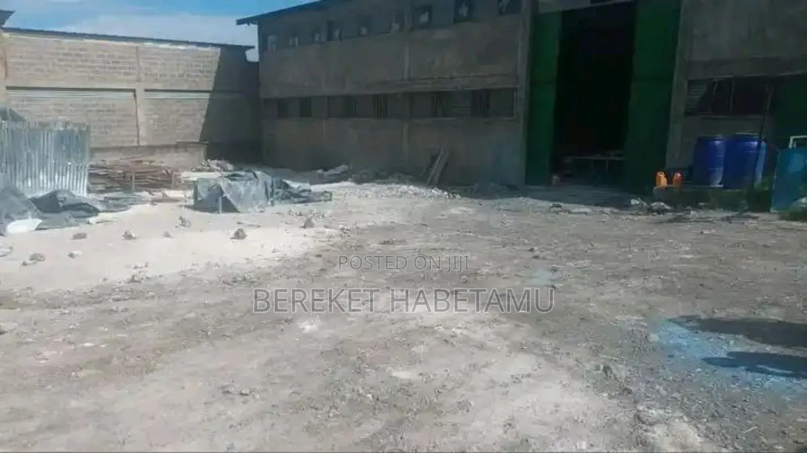 የሚከራይ መጋዘን