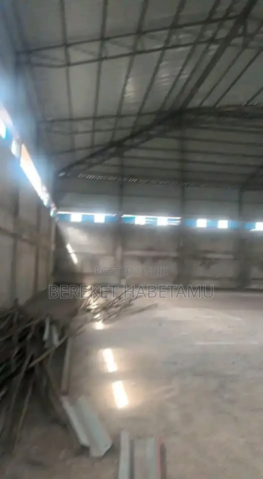 የሚከራይ መጋዘን