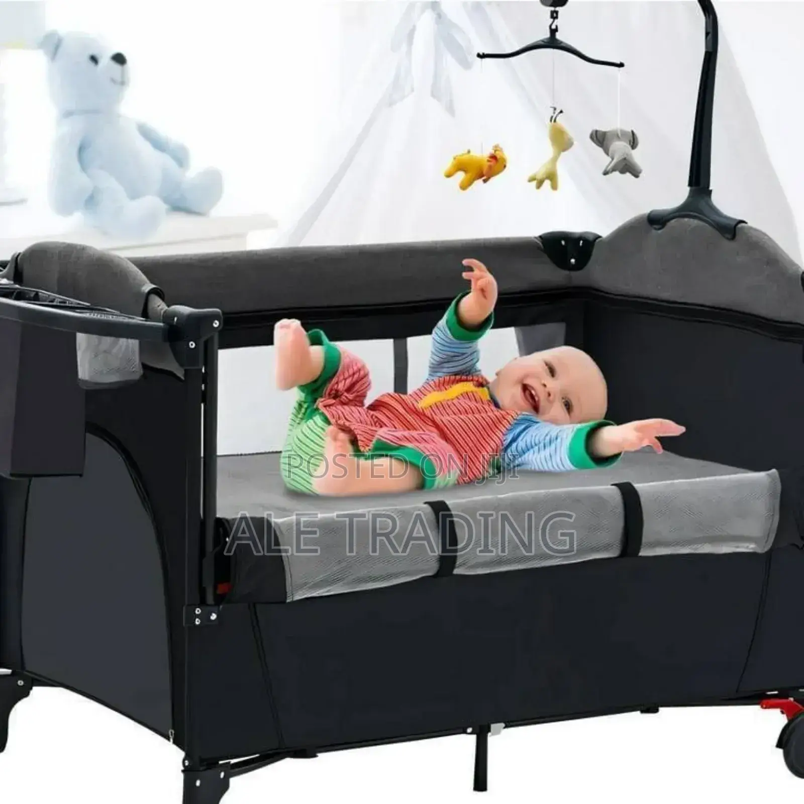 Deluxe Baby Bedside Crib