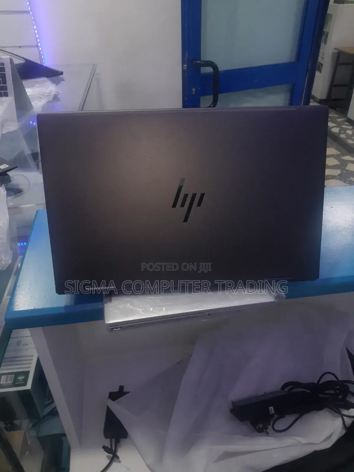 New Laptop HP Envy X360 8GB AMD Ryzen 5 SSD 512GB