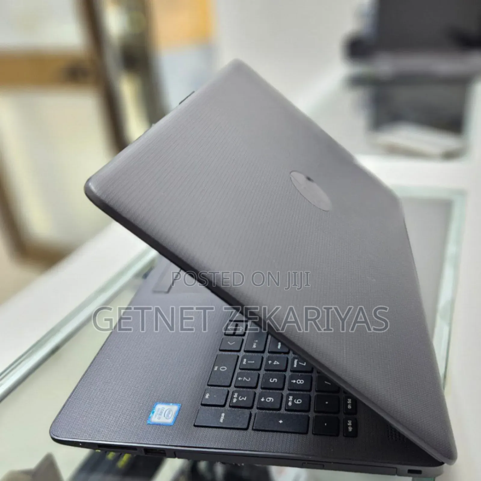 New Laptop HP Stream Notebook 8GB Intel Core I7 HDD 1T