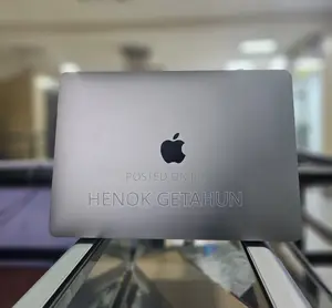 New Laptop Apple MacBook Air 2020 M1 8GB Apple M1 SSD 256GB