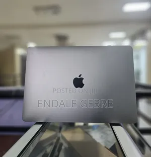 New Laptop Apple MacBook Air 2020 M1 8GB Apple M1 SSD 256GB