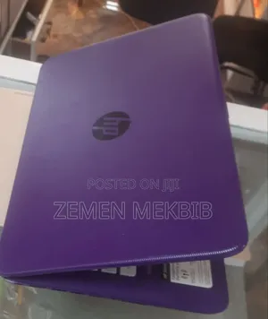 New Laptop HP 4GB Intel Xeon HDD 250GB