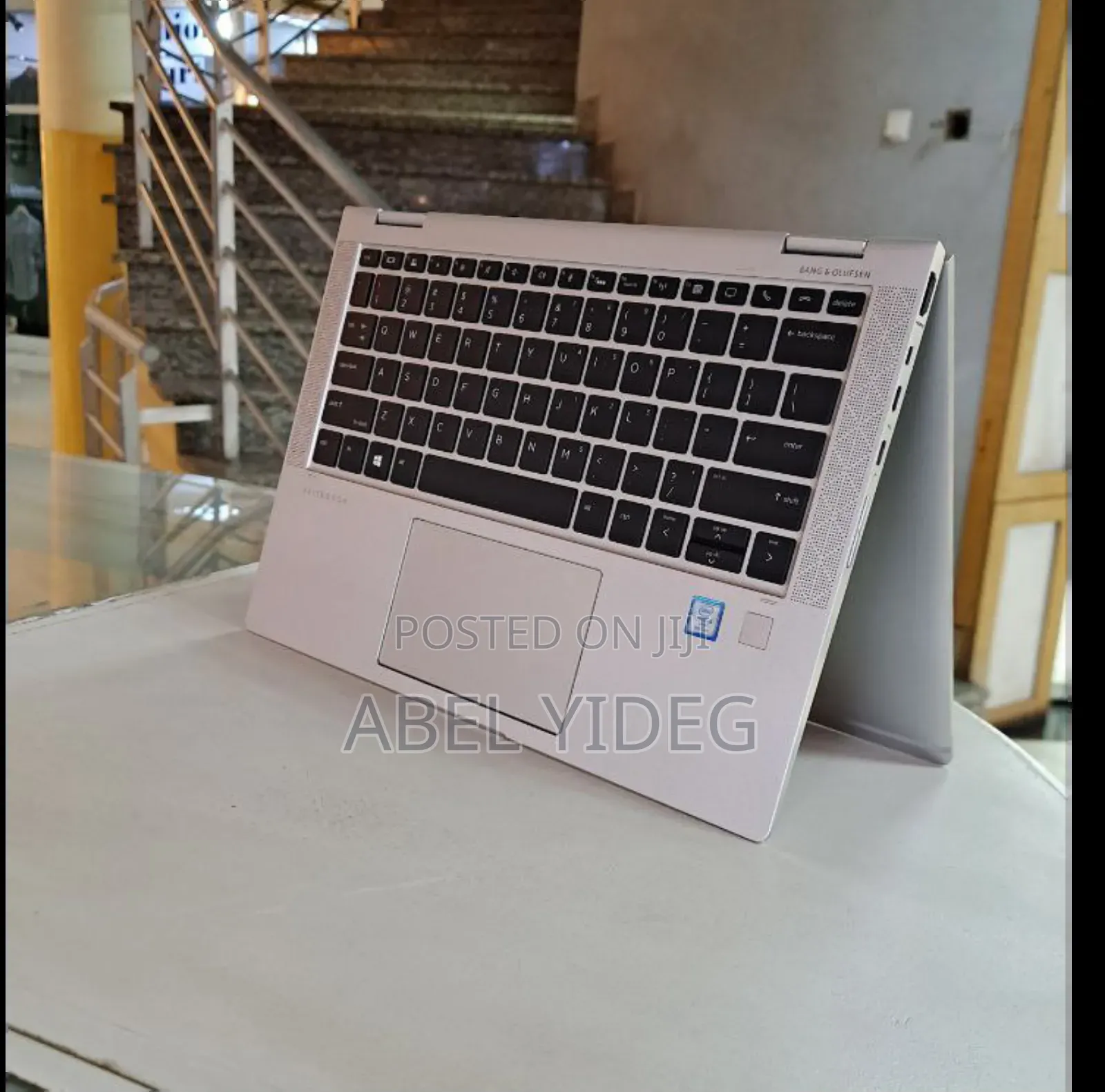 New Laptop HP EliteBook 830 8GB Intel Core i5 SSD 512GB