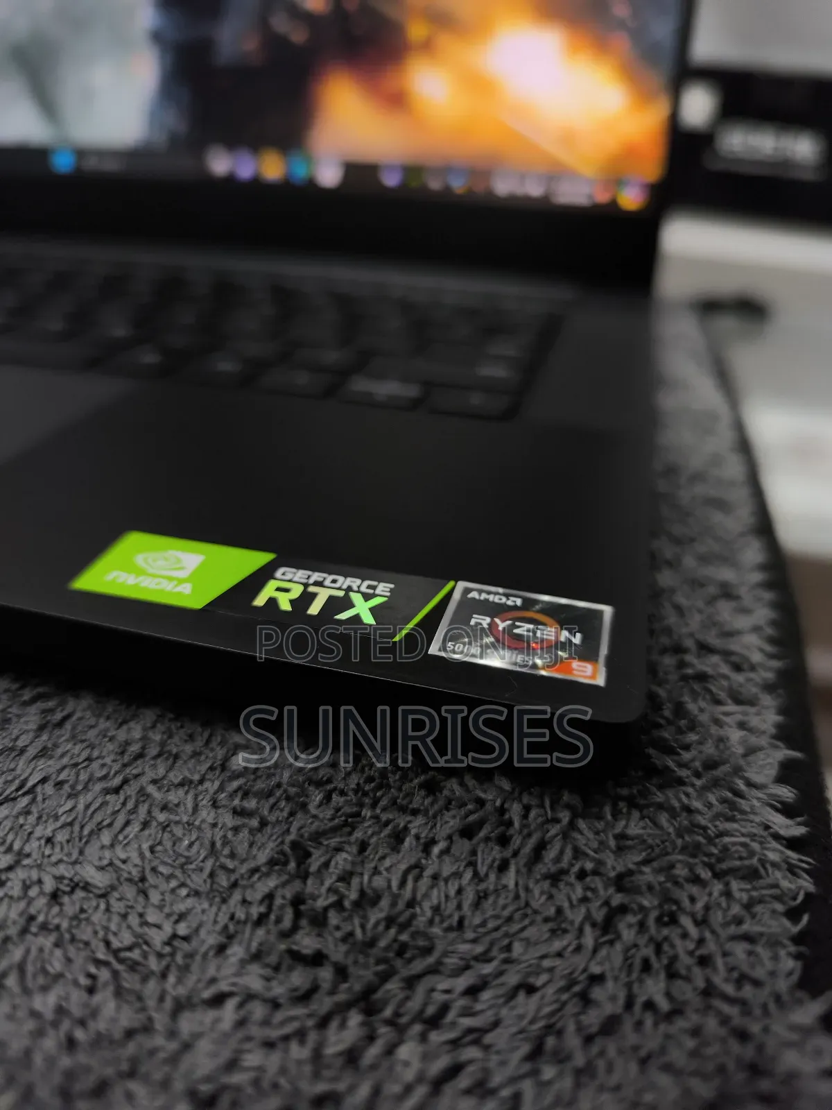 New Laptop Razer Blade Advanced 16GB AMD Ryzen 9 SSD 1T