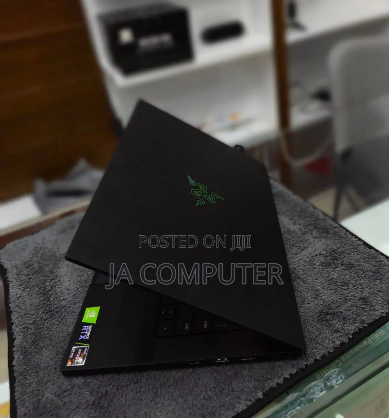 New Laptop Razer Blade 16GB AMD Ryzen 9 SSD 1T