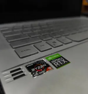 New Laptop Asus ROG ZEPHYRUS (GX501) 16GB AMD Ryzen 9 SSD 1T