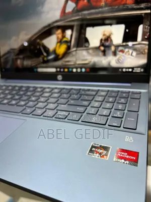 New Laptop HP Pavilion 15 8GB AMD Ryzen 5 SSD 512GB