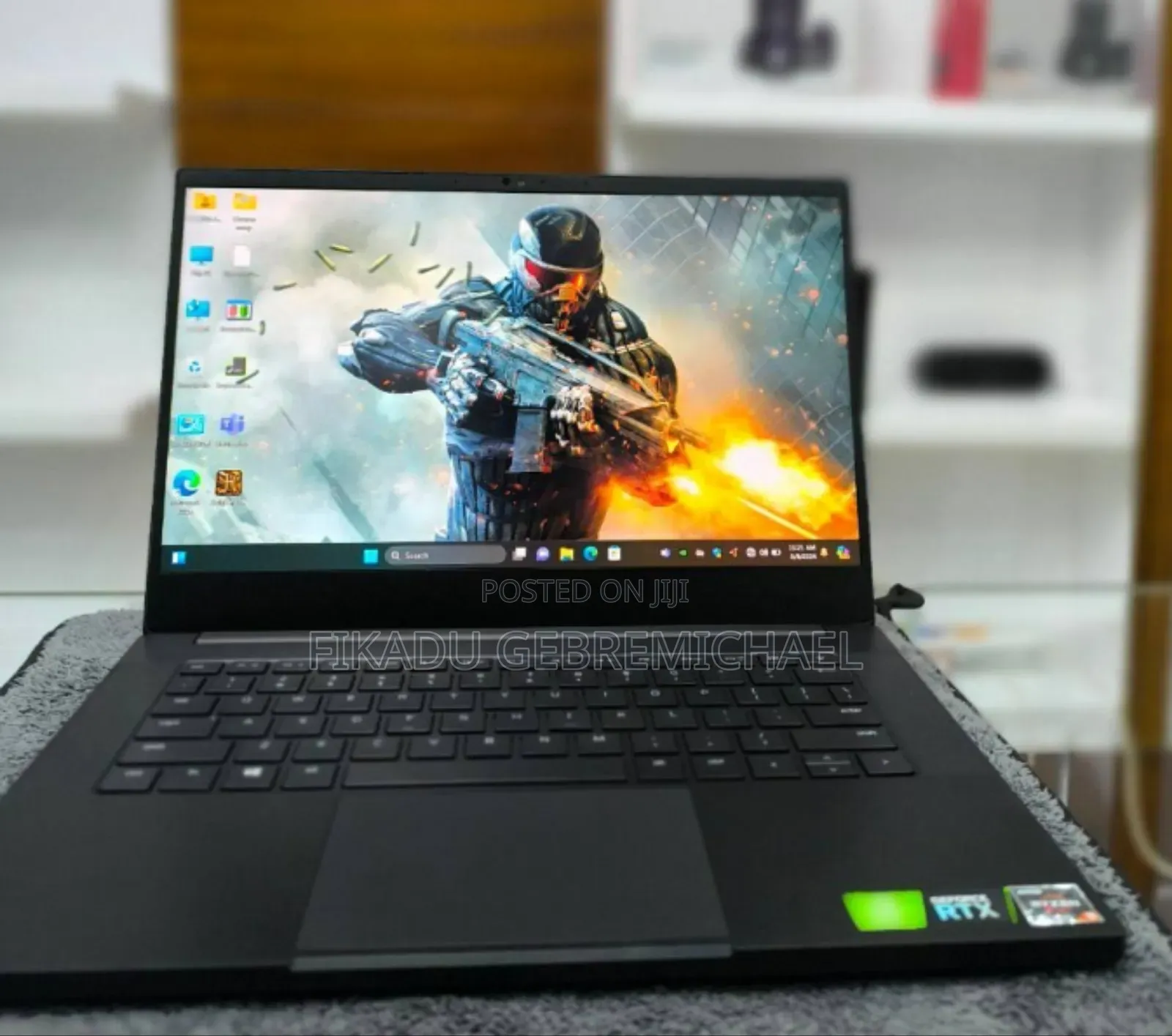 New Laptop Razer Blade 16GB AMD Ryzen 9 SSD 1T
