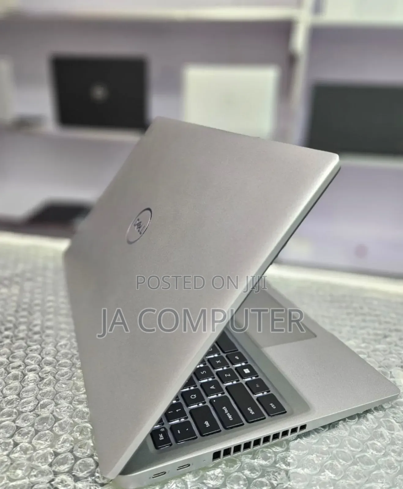 New Laptop Dell Latitude 5540 16GB Intel Core I7 SSD 512GB