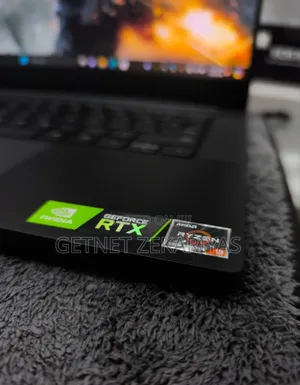 New Laptop Razer Blade 16GB AMD Ryzen 9 SSD 1T