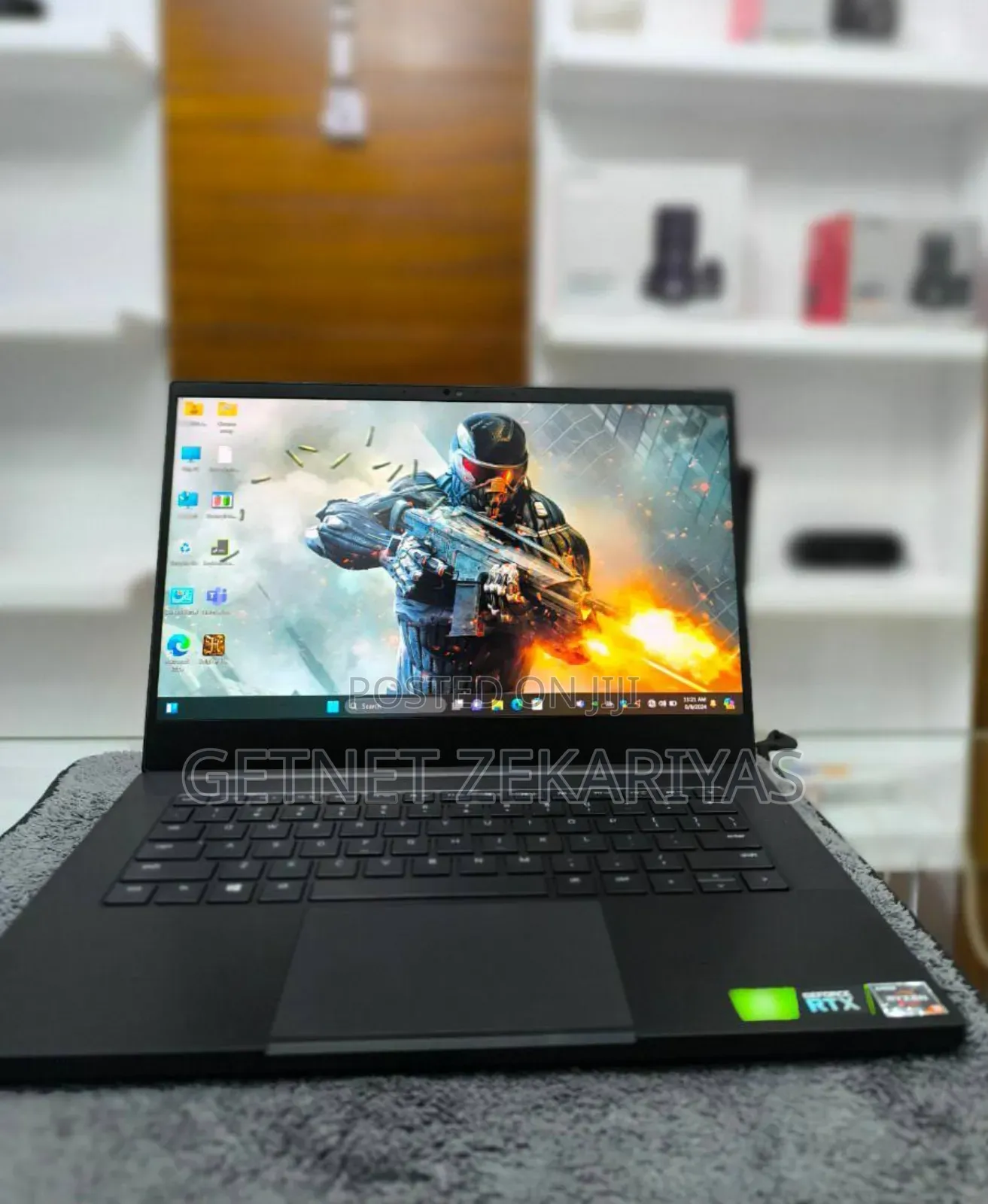 New Laptop Razer Blade 16GB AMD Ryzen 9 SSD 1T