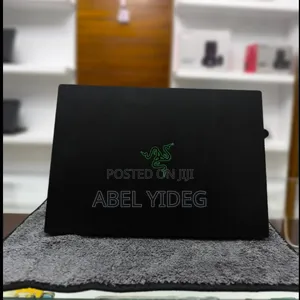 New Laptop Razer Blade 16GB AMD Ryzen 9 SSD 1T