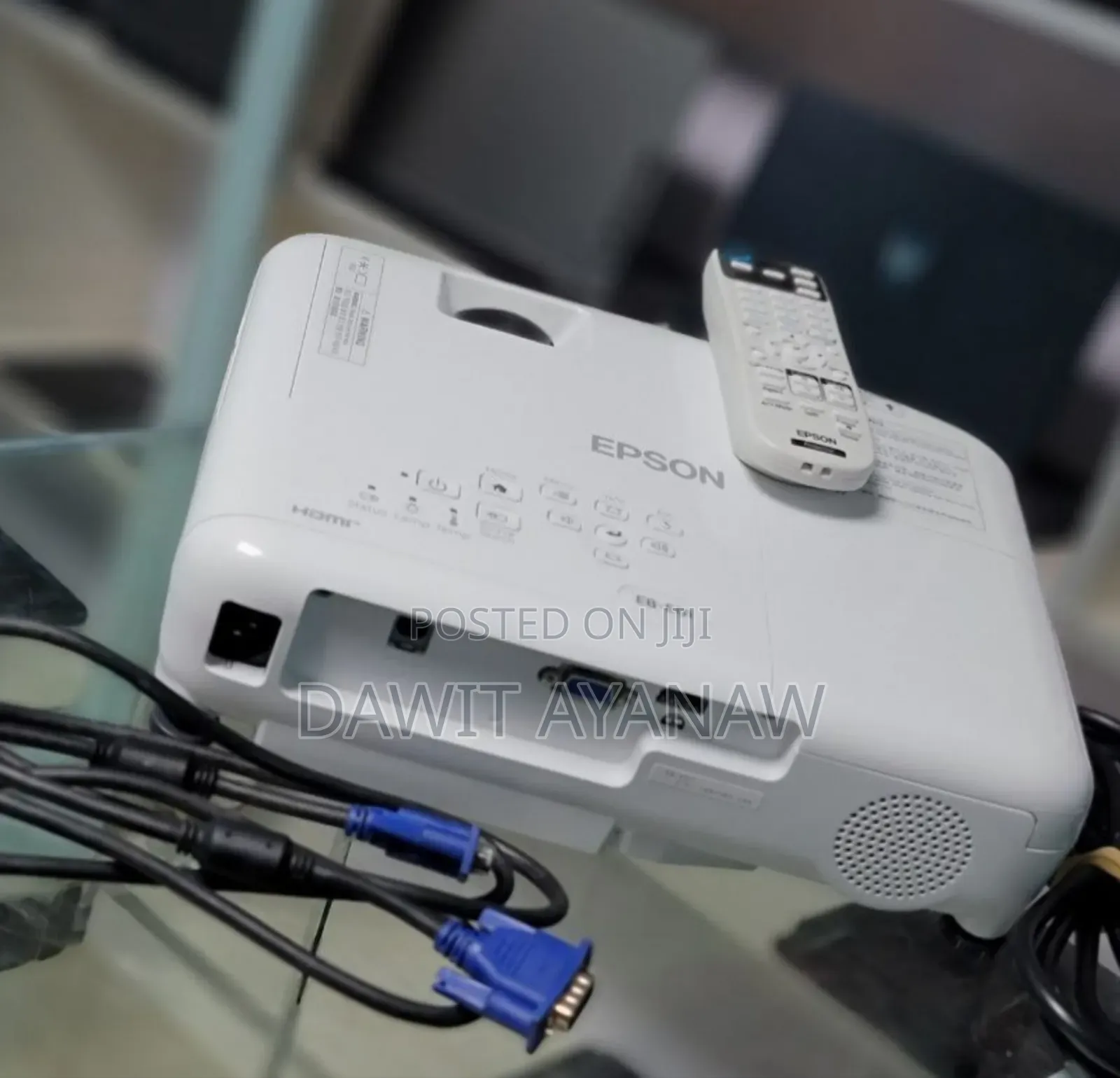 Brand New EB-01 Projector