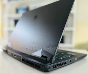 New Laptop MSI GP75 Leopard 16GB Intel Core I7 SSD 1T