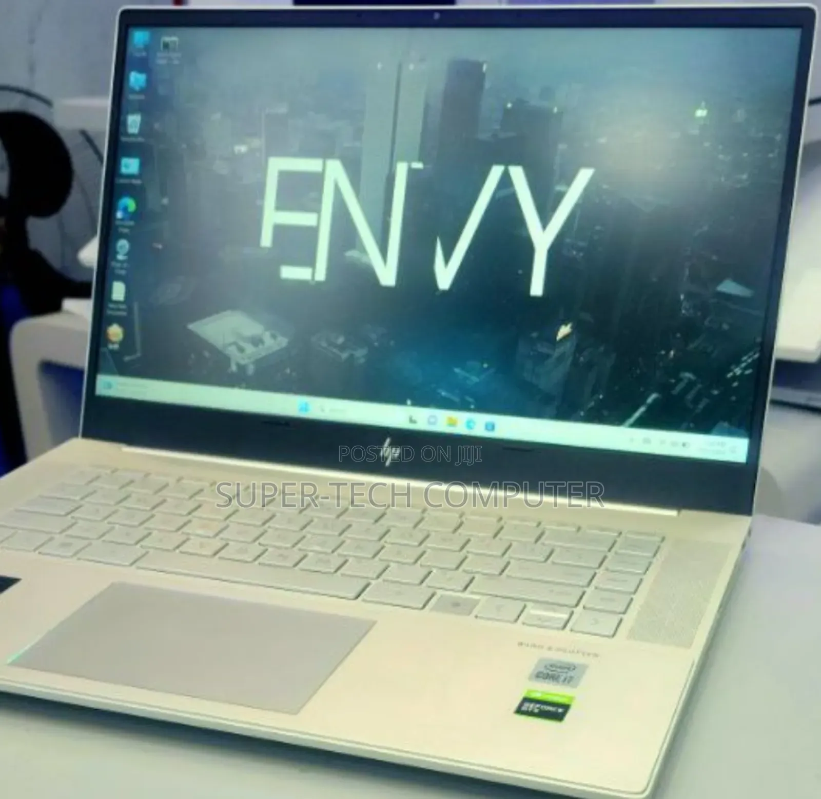 New Laptop HP Envy 15 16GB Intel Core I7 SSD 512GB