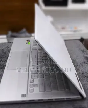 New Laptop Asus ROG ZEPHYRUS (GX501) 16GB AMD Ryzen 9 SSD 1T