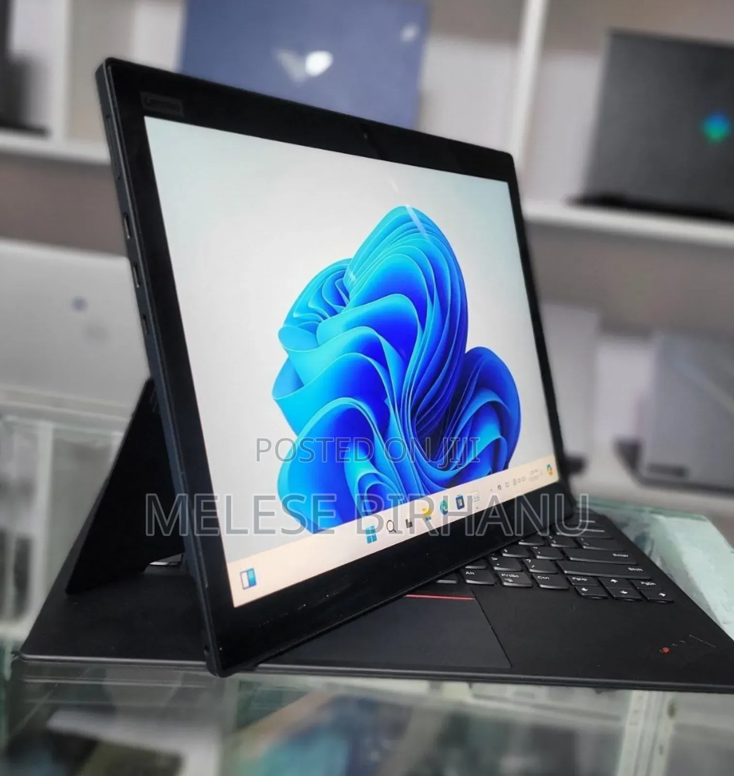 New Laptop Lenovo ThinkPad X1 Carbon Gen11 8GB Intel Core I7 SSD 256GB