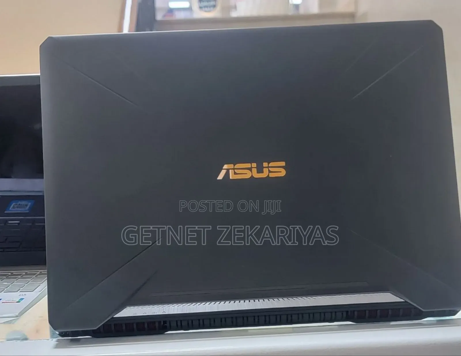 New Laptop Asus 16GB Intel Core I7 SSD 512GB