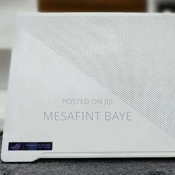 New Laptop Asus ROG Zephyrus G14 16GB AMD Ryzen 9 SSD 1T