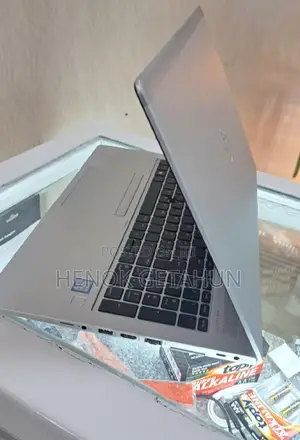 New Laptop HP X2 16GB Intel Core I5 SSD 256GB