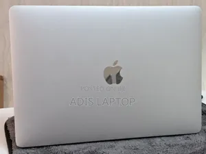 New Laptop Apple MacBook Pro M1 8GB Intel Core I5 SSD 256GB