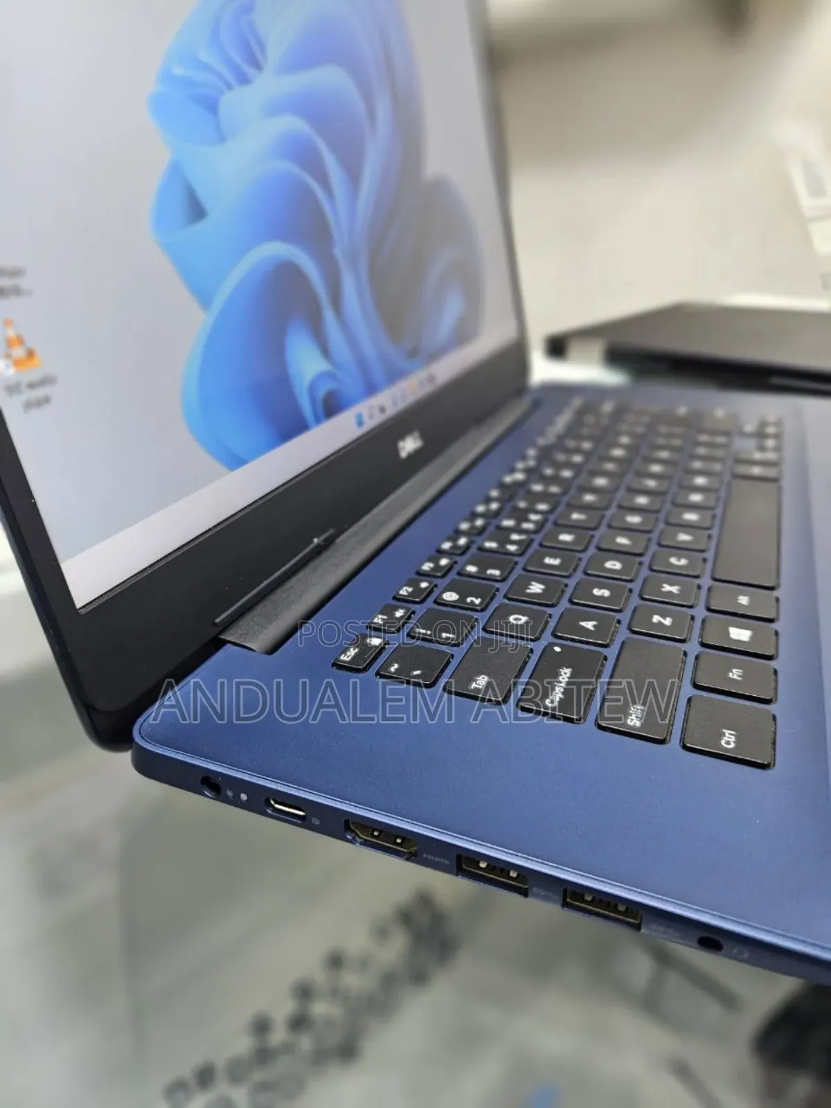 New Laptop Dell Inspiron 15 8GB Intel Core I5 SSD 512GB