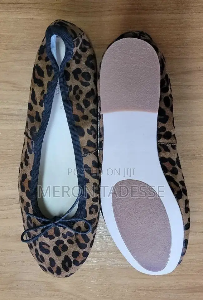 35 ቁጥር ሞደ ጠባብ ጫማ ፡ ነብራማ Small Size Shoe Tiger Print