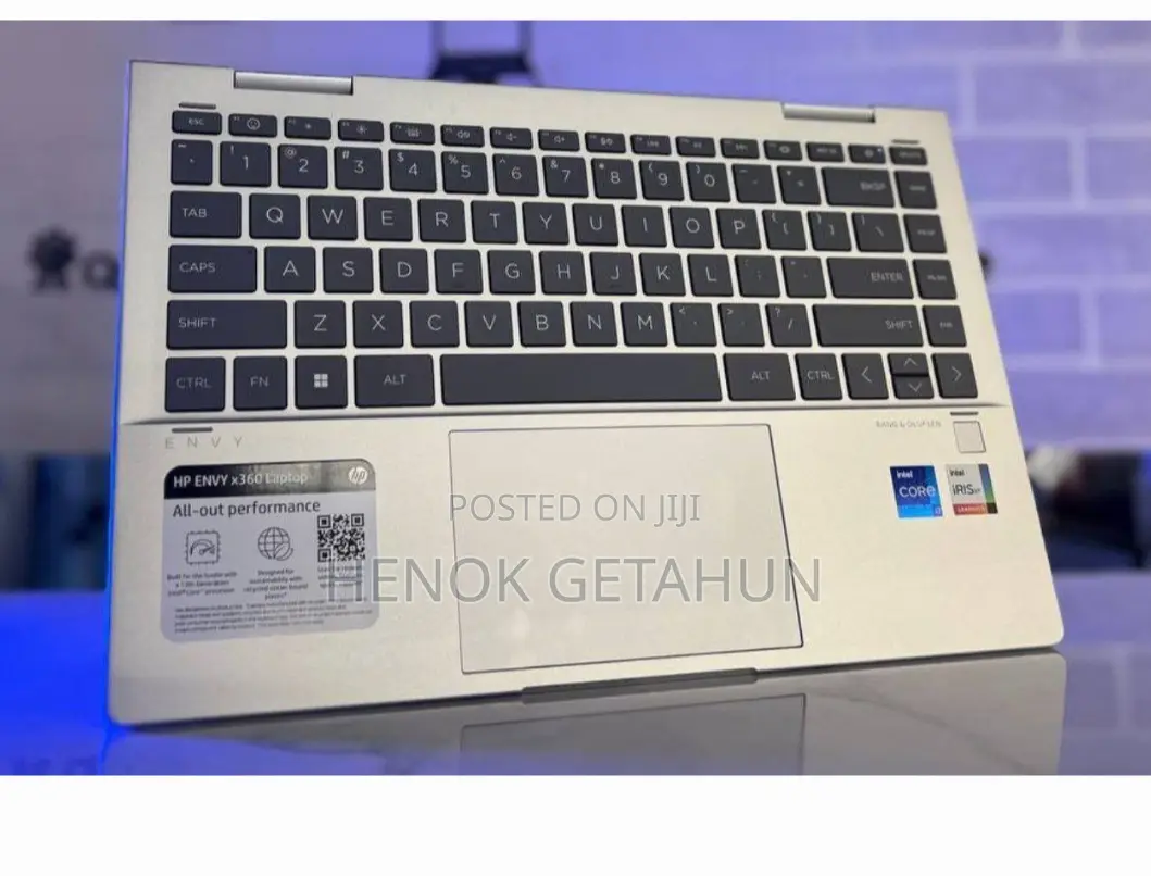 New Laptop HP Envy X360 16GB Intel Core I7 SSD 1T