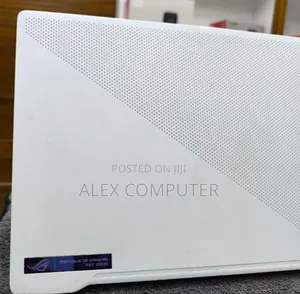 New Laptop Asus ROG Strix G15 16GB AMD Ryzen 9 SSD 1T