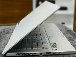 New Laptop Asus ROG Strix G15 16GB AMD Ryzen 9 SSD 1T