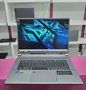 New Laptop Acer Predator Helios 300 16GB Intel Core I7 SSD 2T