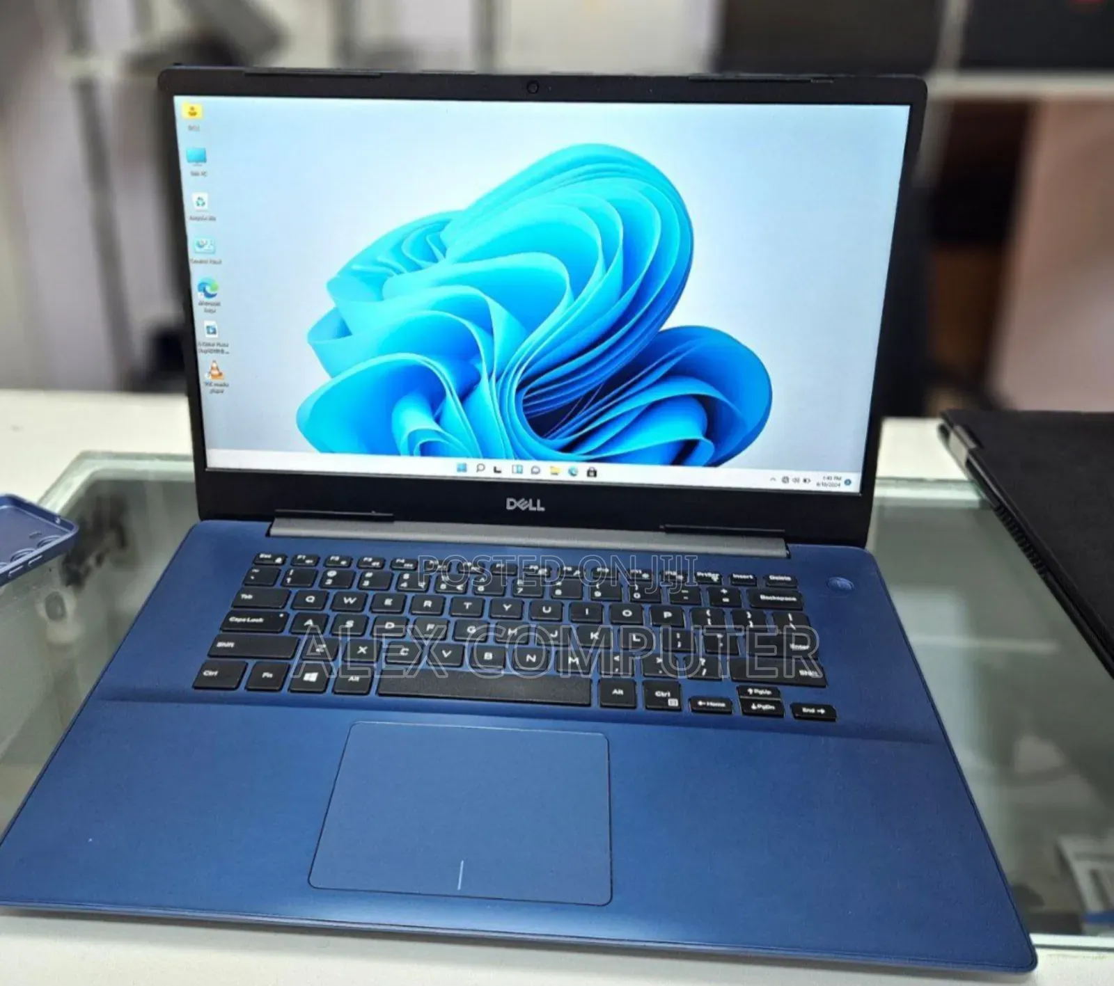 New Laptop Dell Inspiron 15 8GB Intel Core I5 SSD 512GB