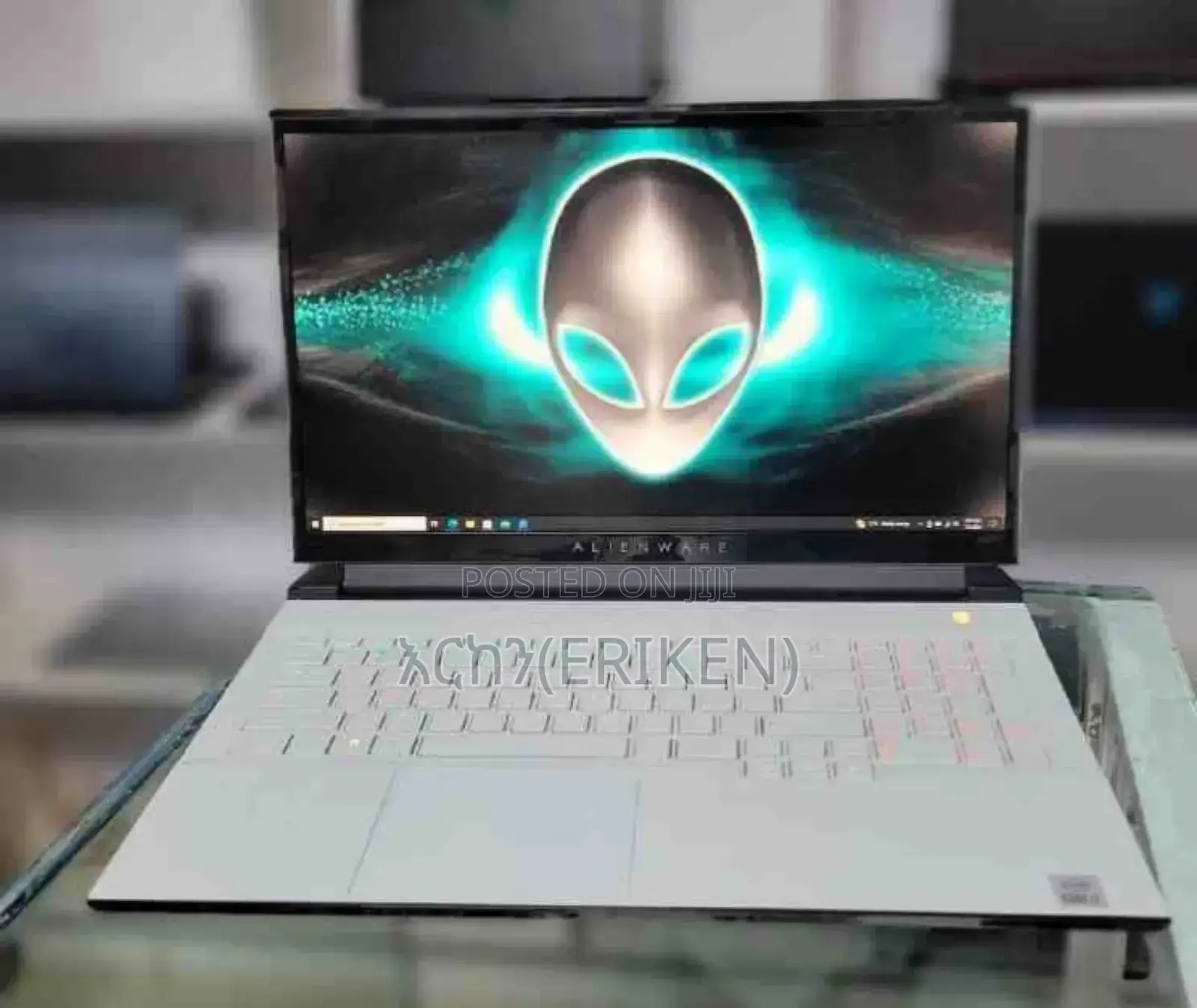 New Laptop Alienware M17x R2 16GB Intel Core i7 SSD 1T