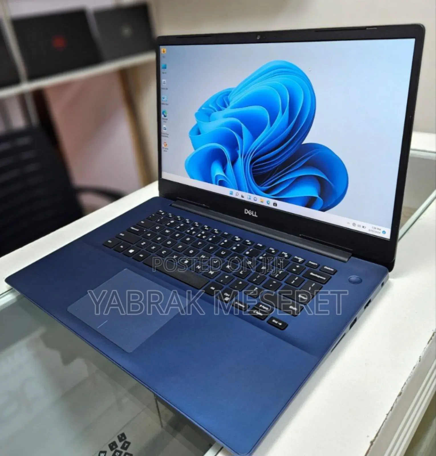 New Laptop Dell Inspiron 15 8GB Intel Core I5 SSD 512GB