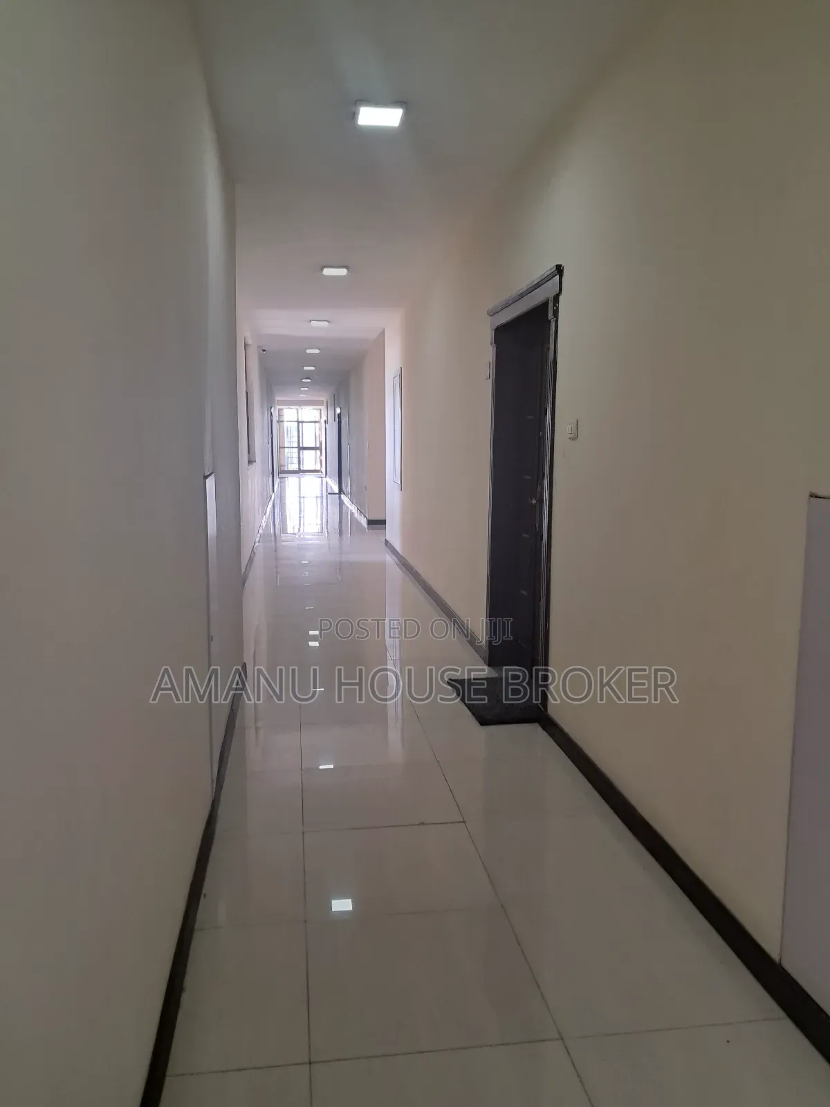 3bdrm Apartment in Addis Abeba, Kirkos for sale