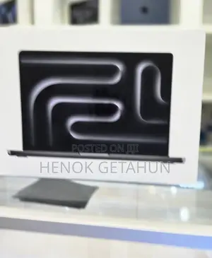 Photo - New Apple MacBook Pro 2023 M3 Max 14-Inch 18GB Apple M3 SSD 512GB