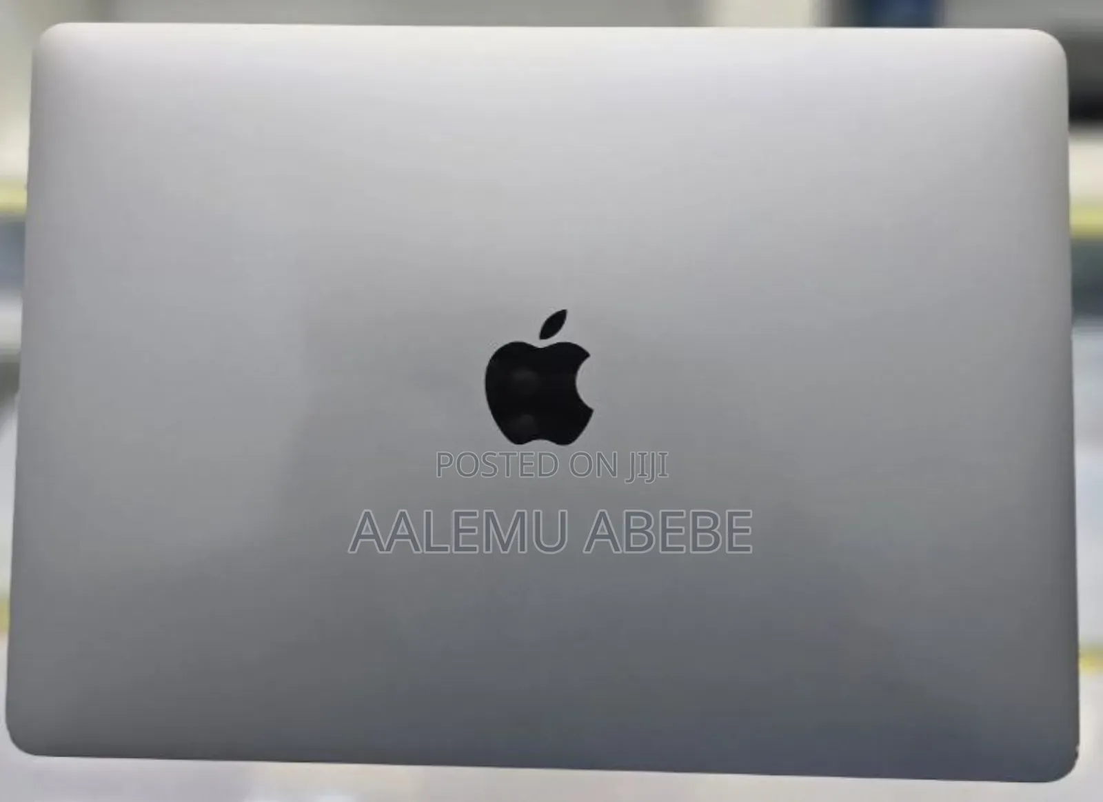 New Laptop Apple MacBook Pro M1 8GB SSD 512GB