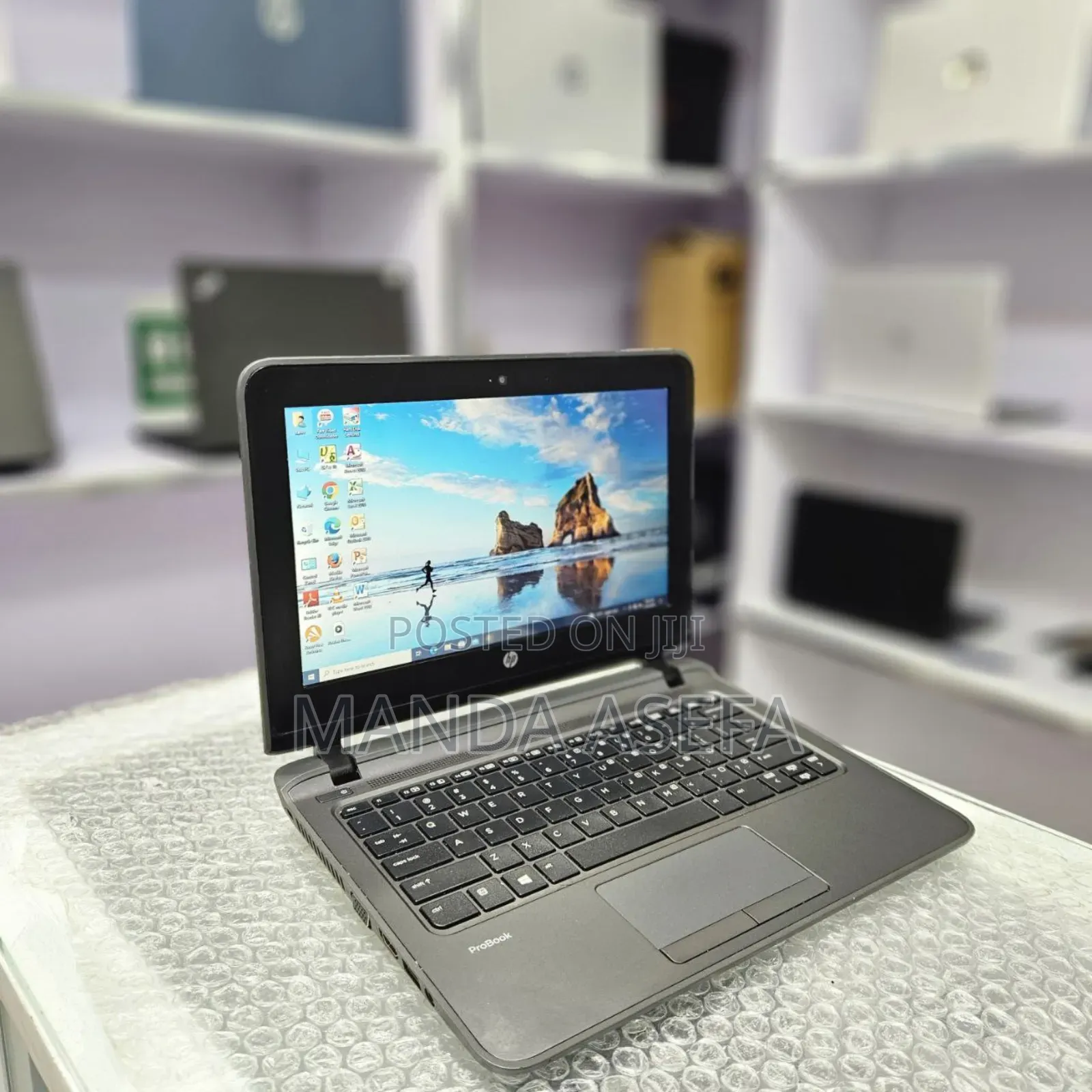 New Laptop HP 4GB Intel Core 2 Quad SSD 128GB