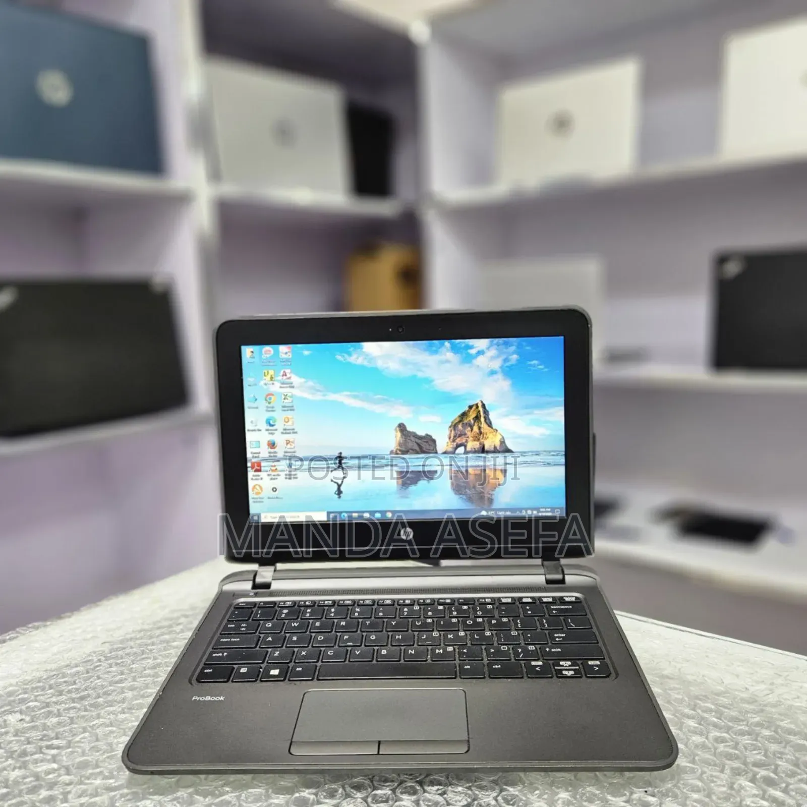 New Laptop HP 4GB Intel Core 2 Quad SSD 128GB