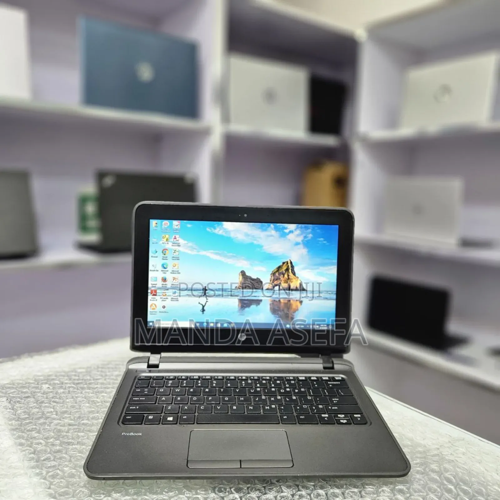 New Laptop HP 4GB Intel Core 2 Quad SSD 128GB